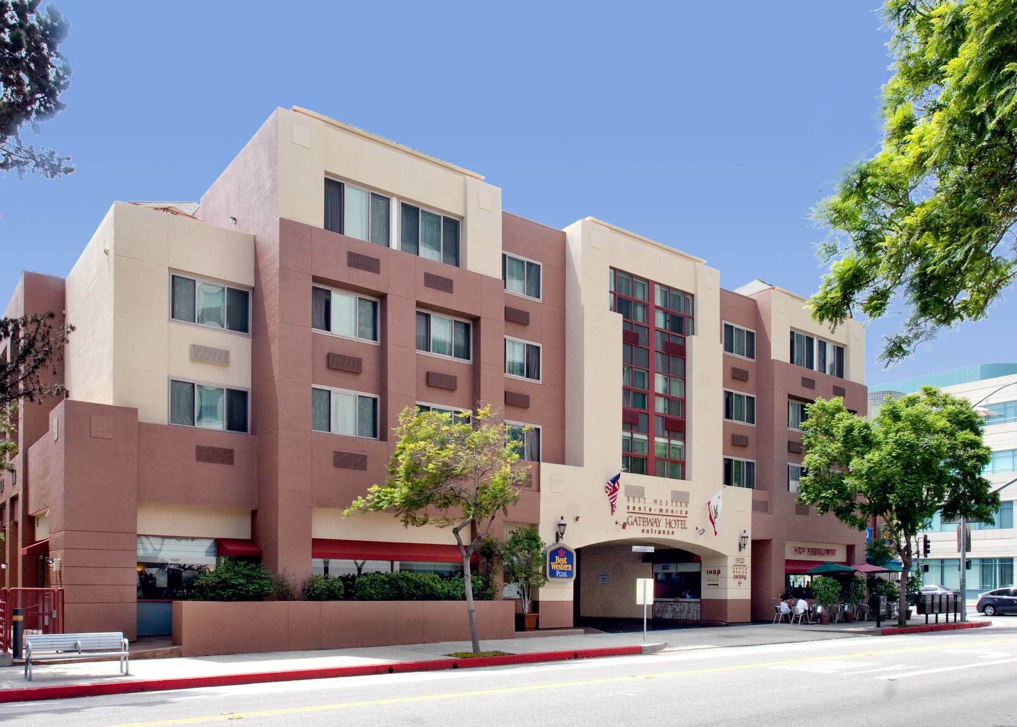 Gateway Hotel Santa Monica Los Angeles Exterior photo